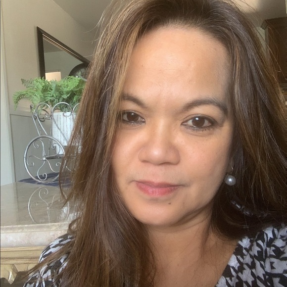 Meet your Posher, Violeta - Picture 1 of 1